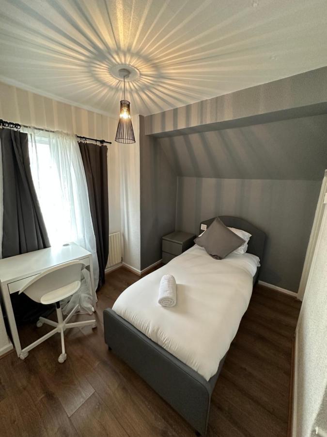 Lovely Spacious 3 Bedrooms House Birmingham Luaran gambar